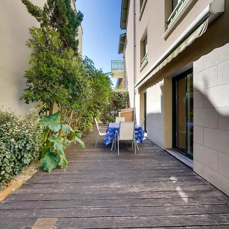 Jammes Soleil : 5 Personnes, Terrasse, Parking, Proche Arcachon