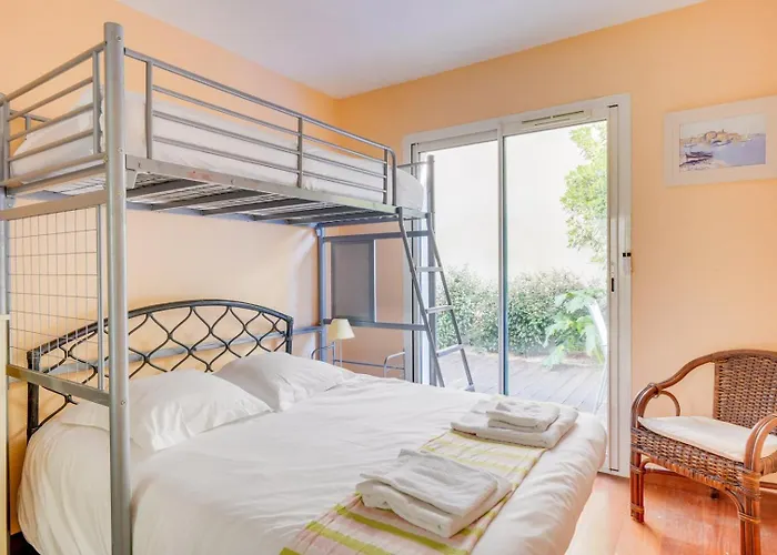 Appartement Jammes Soleil : 5 Personnes, Terrasse, Parking, Proche *