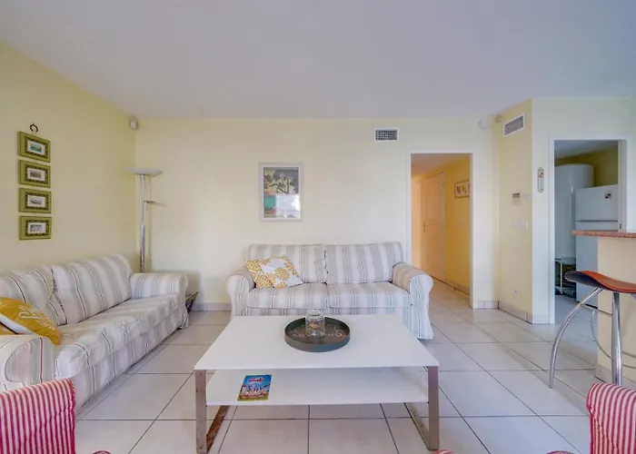 Jammes Soleil : 5 Personnes, Terrasse, Parking, Proche * Arcachon