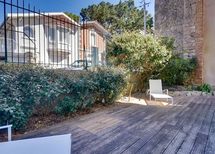 Jammes Soleil : 5 Personnes, Terrasse, Parking, Proche Appartement Arcachon